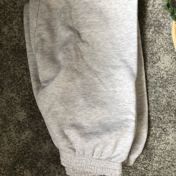 PLT sweatpants - Picture 3 of 5